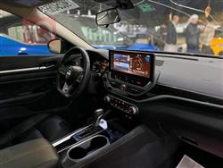 نيسان ألتيما